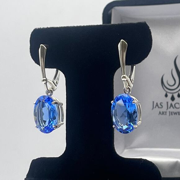 Gorgeous 8.5ctw Oval Cut Blue Quartz Earrings in Sterling Silver - Picture 5 of 8